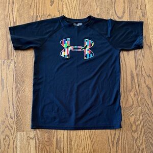 Boys Under Armour Black Short Sleeve Tee with Multicolor Logo